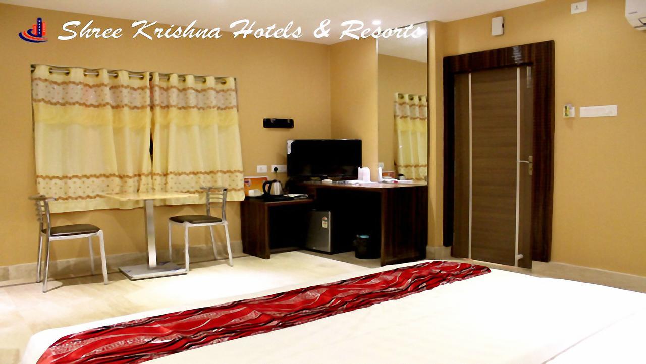 Shree Krishna International And Hotel 2*